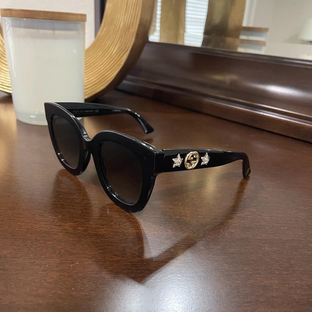 GUCCI SUNGLASSES GG0208S